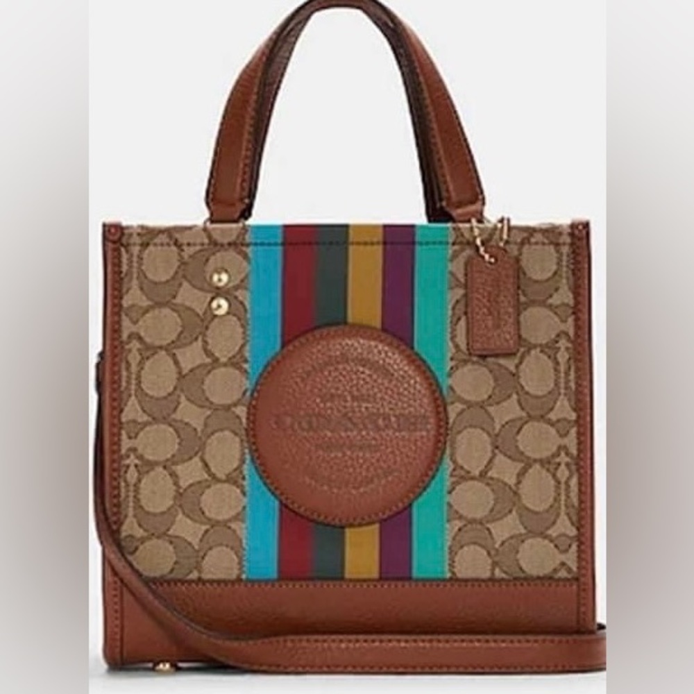 COACH Dempsey tote 22